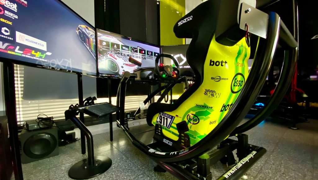 Sim Racing Zubehör - Das Rennerlebnis weiter individualisieren!