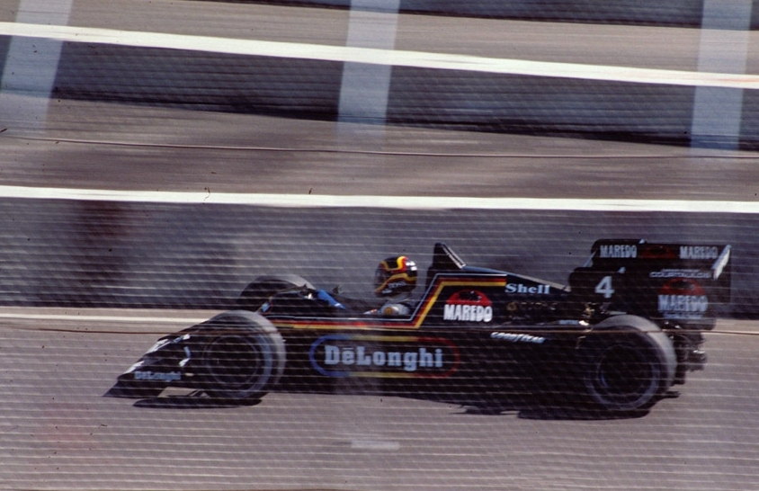Bellof_Tyrrell_012_1984_Dallas_F1